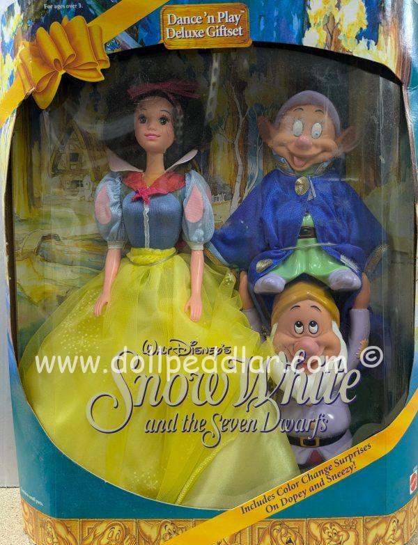 Dance N' Play Snow White and Seven Dwarfs Disney Classics Deluxe Giftset NRFB - Image 2
