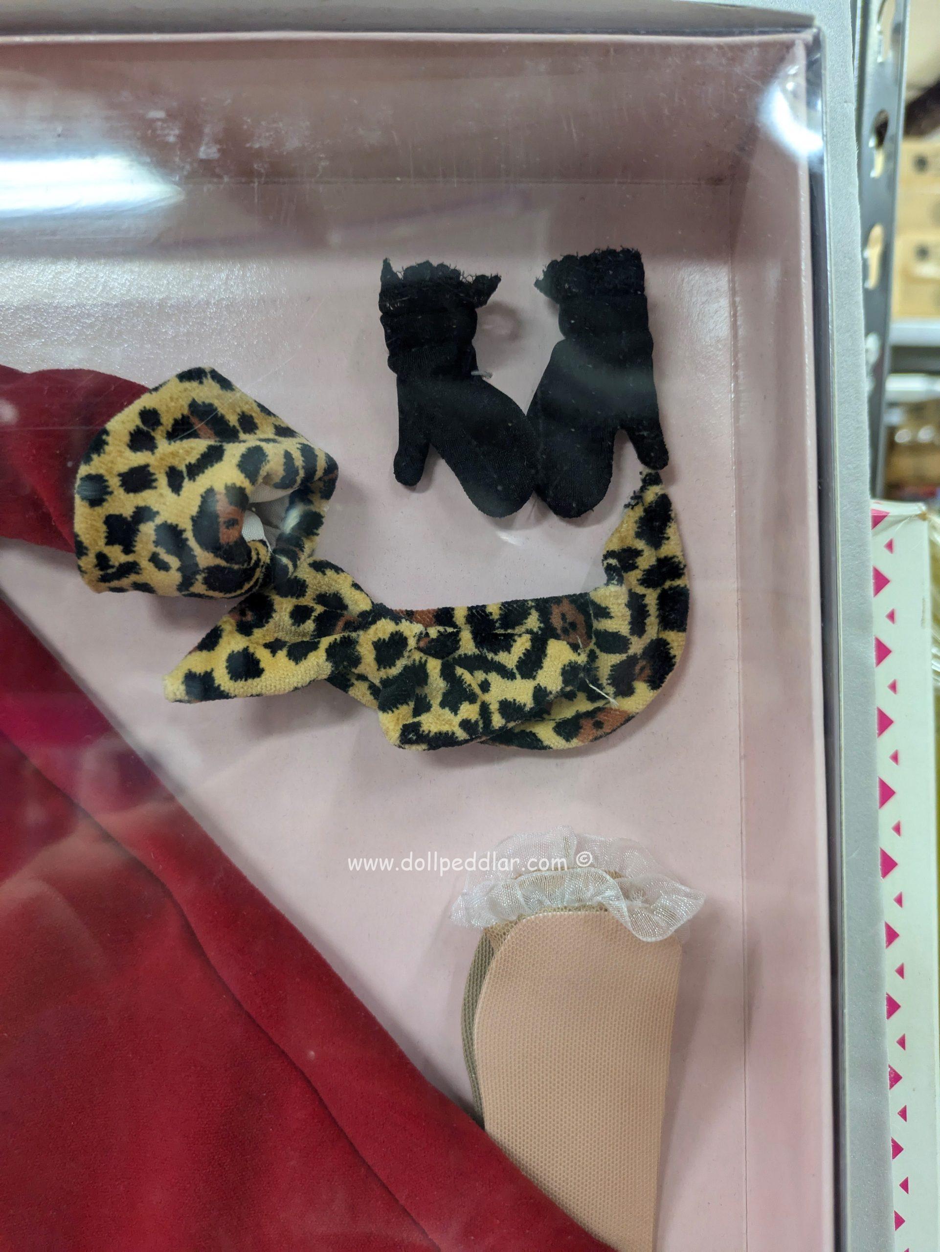 Kitty Collier Shopping Chic Outfit 18" NRFB in Shipper - Image 3