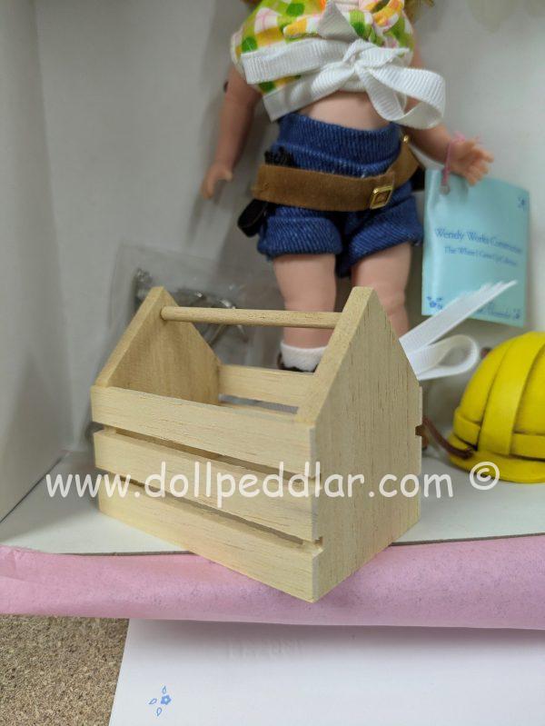 Wendy Works Construction 8" (31420) - Image 3