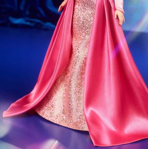 Disney Collector Radiance Collection Aurora Doll NRFB in Shipper - Image 5