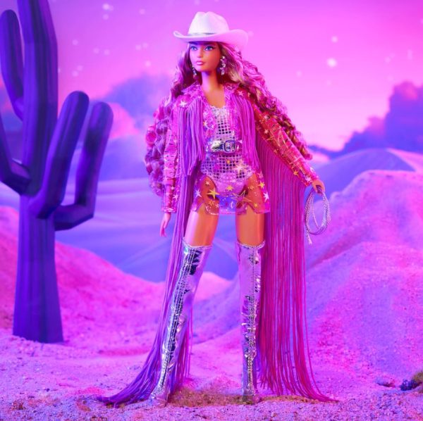 Signature Series Barbie Fashion Frontier Doll NRFB in Shipper