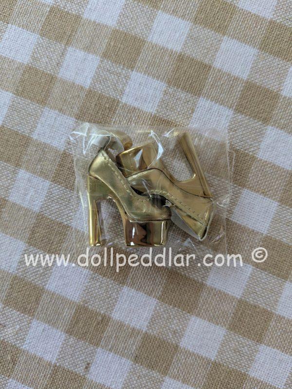 Accessory Set for Integrity X Magia 2000 Collaboration Runway in Milan Colette Duranger - Image 9