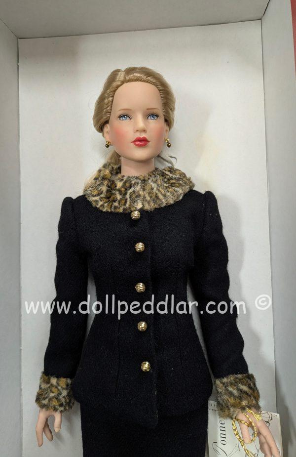 American Model 19" Audrey #27/750 Signed NRFB - Image 3