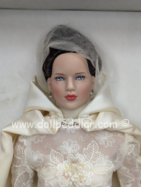 American Model 19" Colette 344/750 NRFB