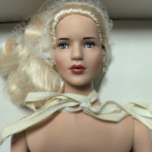 American Model 19″ Isabella LE75 for Angel Keeper Signed