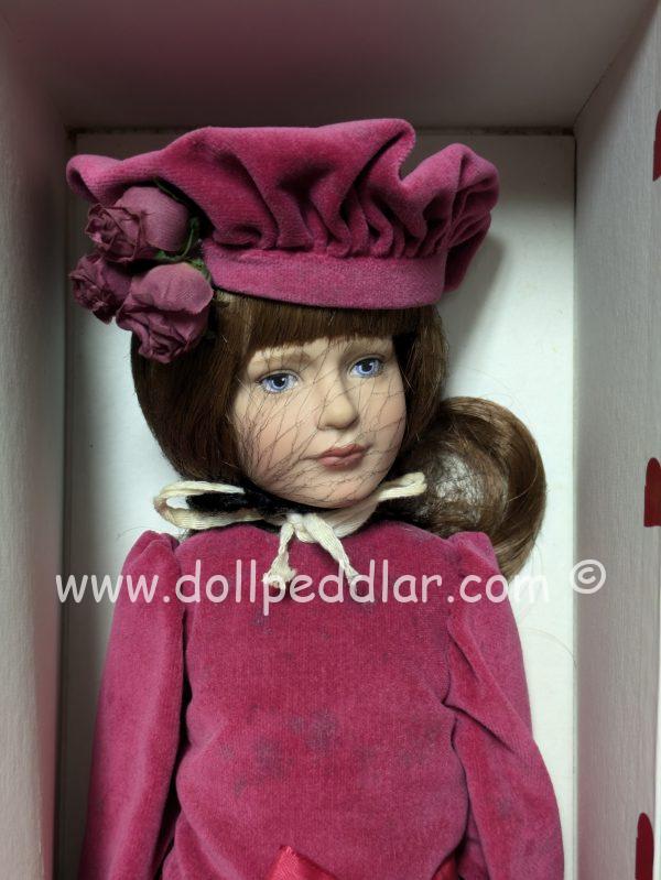 Kaylie in Velveteen Dress 1993 #89/500 - Image 6