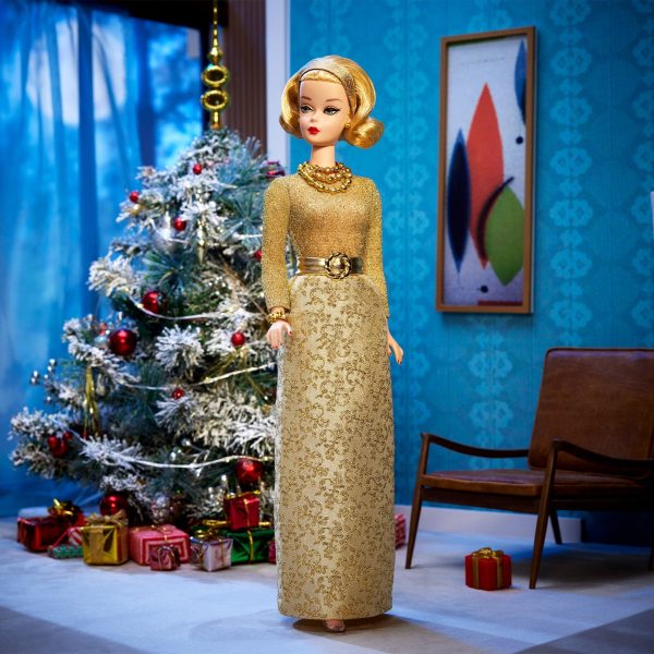 HRM71 12 Days of Christmas Barbie Doll and Accessories IN STOCK