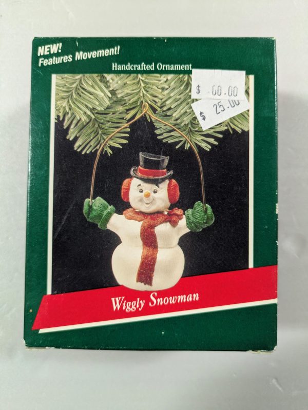 Hallmark Ornament Wiggly Snowman 1989 - Image 2