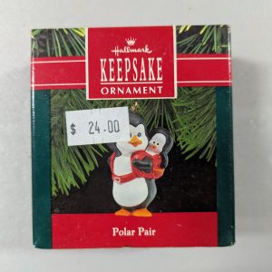 Hallmark Ornament Polar Pair 1990