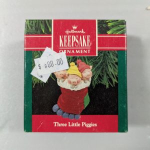 Hallmark Ornament Three Little Piggies 1990