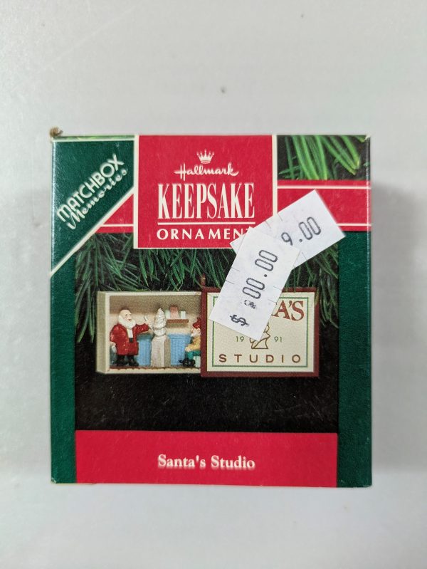 Hallmark Ornament Matchbox Memories: Santa's Studio 1991