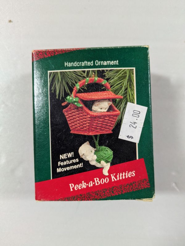 Hallmark Ornament Peek-A-Boo Kitties 1988