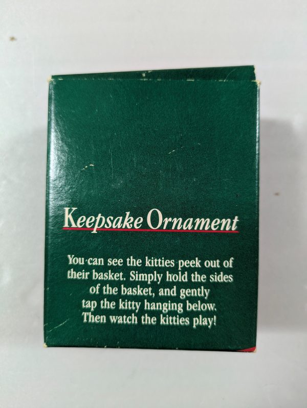 Hallmark Ornament Peek-A-Boo Kitties 1988 - Image 2