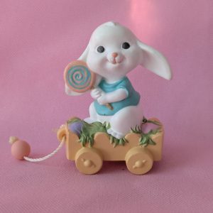 1988 Vintage Merry Miniatures Easter Bunny Pull-Wagon