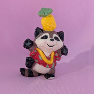 1989 Vintage Merry Miniatures Vacation Raccoon