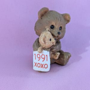 1991 Vintage Merry Miniatures XOXO Bears