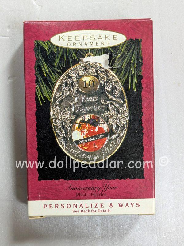Hallmark Ornament 10 Year Anniversary Photo Holder 1993 NRFB