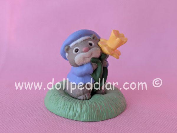 1993 Vintage Merry Miniatures Mouse with Daffodil