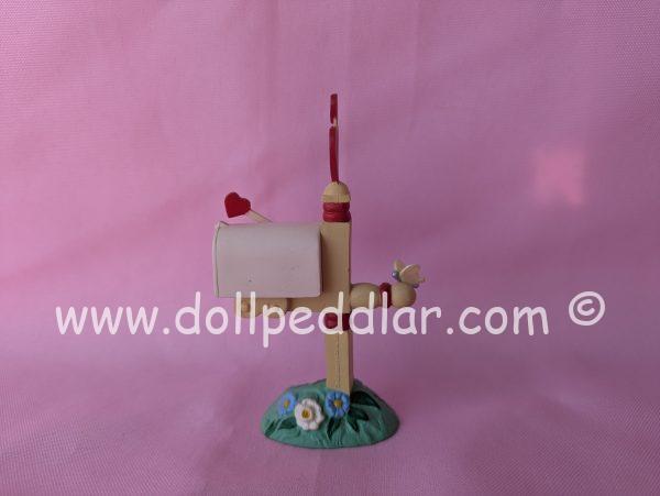 1993 Vintage Merry Miniatures Heartland Mailbox - Image 4