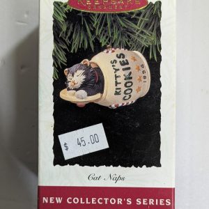 Hallmark Ornament Cat Naps #1 1994 NRFB