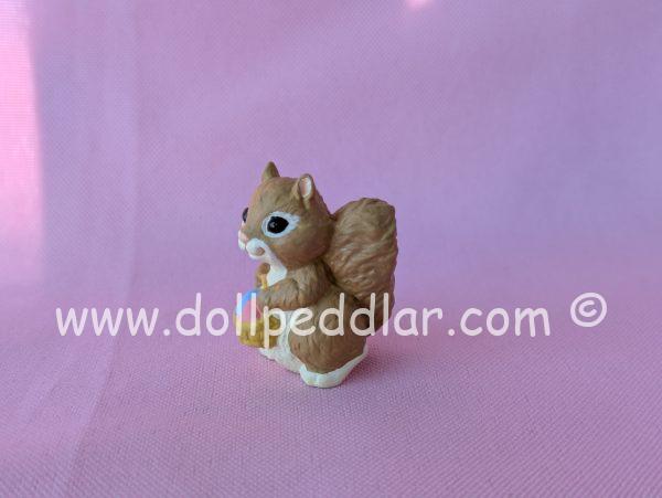 1994 Vintage Merry Miniatures Squirrel Carrying Easter Basket - Image 2