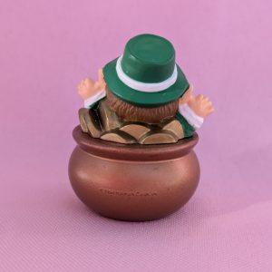 1994 Vintage Merry Miniatures Leprechaun in Pot of Gold