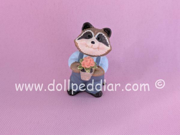 1994 Vintage Merry Miniatures Raccoon Holding Flowers