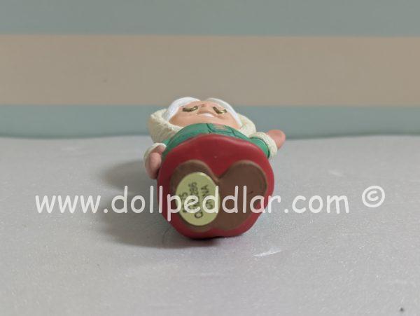 1994 Vintage Merry Miniatures Mrs. Claus - Image 4
