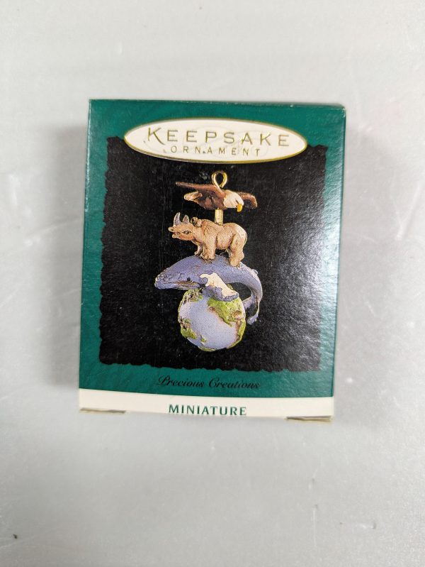 Hallmark Ornament Precious Creations 1995 NRFB
