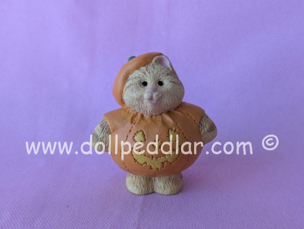 1995 Vintage Merry Miniatures Cameron as a Pumpkin