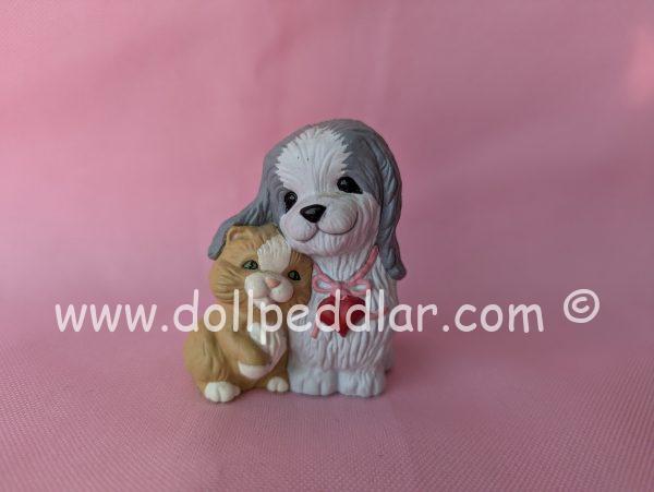 1989 Vintage Merry Miniatures Dog and Cat Hug