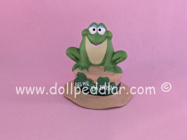1990 Vintage Merry Miniatures Kiss Me I'm Irish Frog