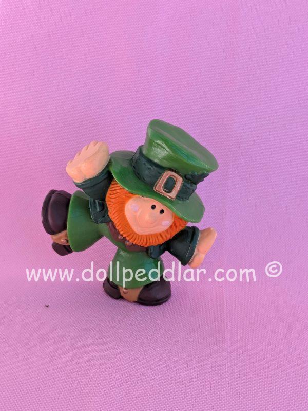 1981 Vintage Merry Miniatures Leprechaun - Image 4