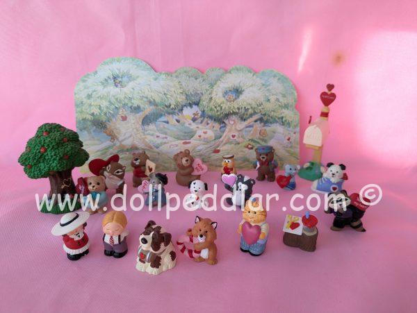 Vintage Merry Miniatures Valentines Heartland Display