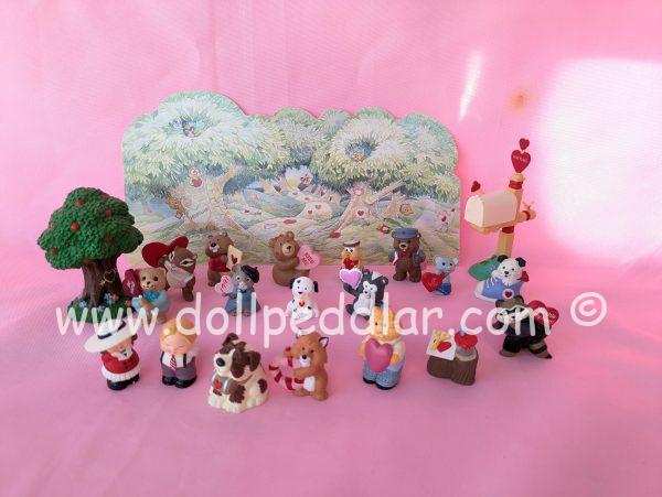 Vintage Merry Miniatures Valentines Heartland Display - Image 2