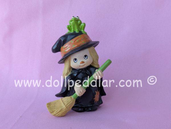 1982 Vintage Merry Miniatures Witch HARD TO FIND