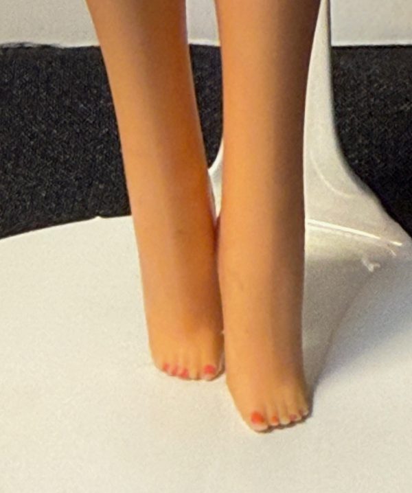 #1160 Vintage TNT Barbie Brunette in Original Swimsuit - Image 3