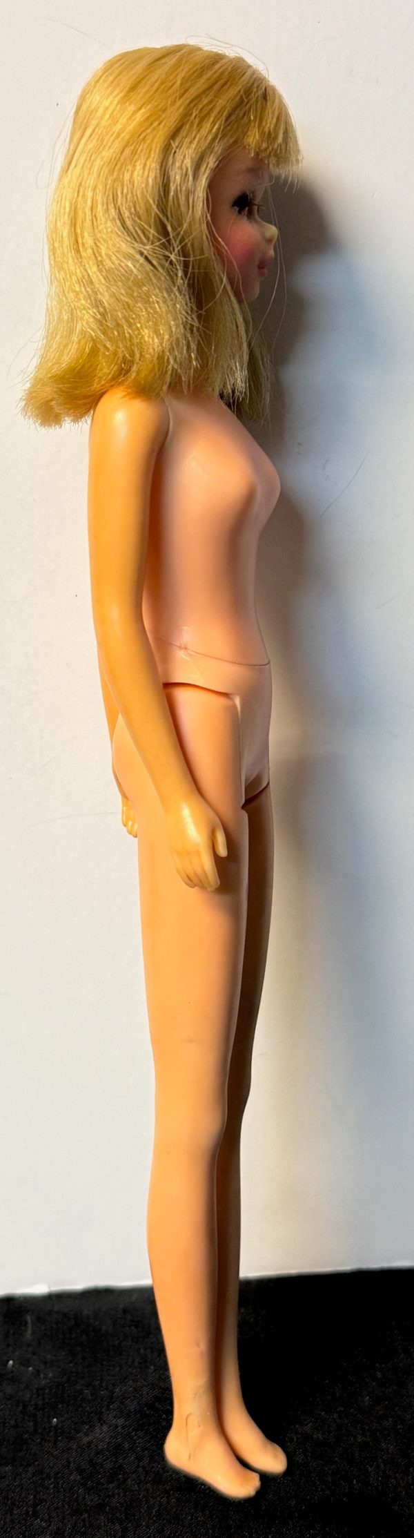 #1170 Vintage TNT Francie Doll Blonde NUDE - Image 3