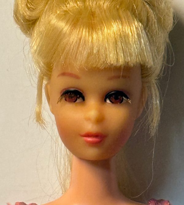 #1074 Vintage Growin Pretty Hair Francie Doll 2nd Issue in Original Dress - Image 2