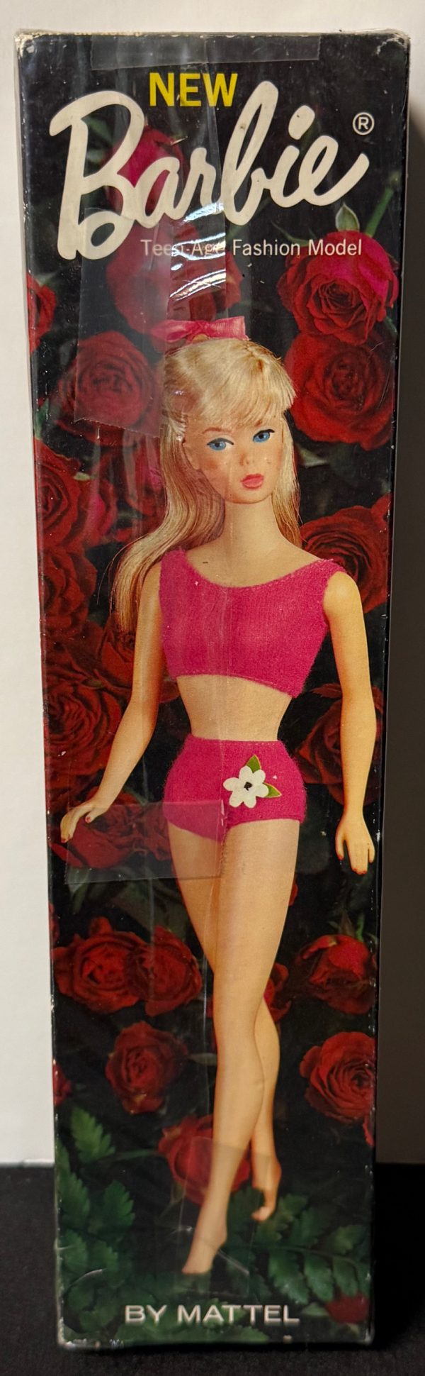 #1190 Vintage Standard Barbie Dark Brown Hair MIB - Image 4