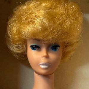 #850 Vintage Bubble Cut Barbie Platinum MIB