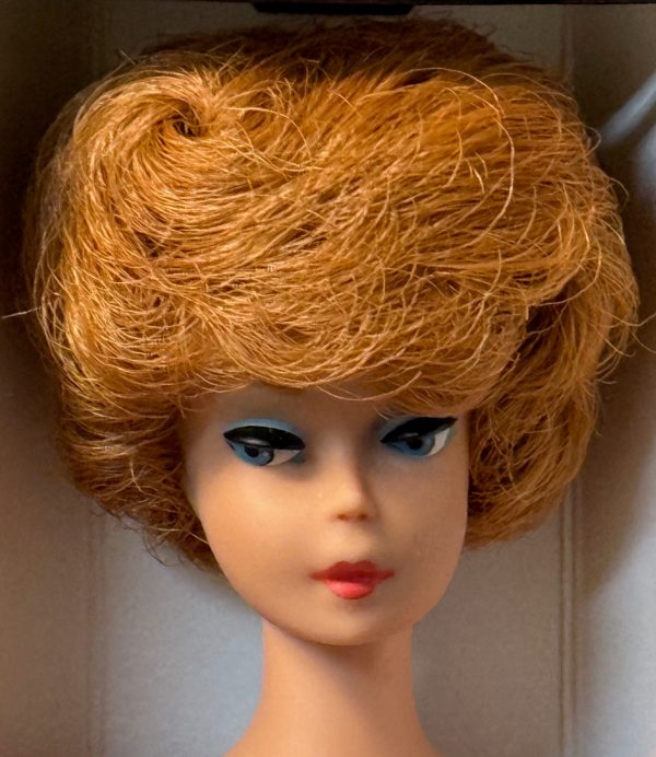 #850 Vintage Bubble Cut Barbie Titian/Redhead MIB - Image 2