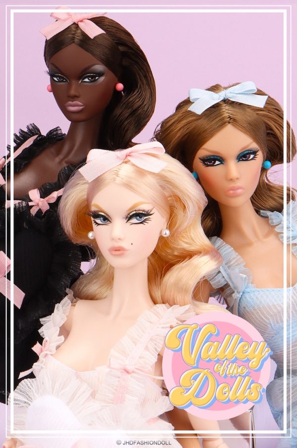 JHD Valley of the Dolls: Girls' Night Out 12"(Rom Sculpt) Black Nightgown PRE-ORDER - Image 2