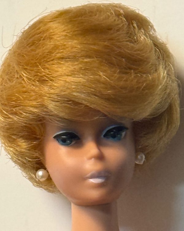 Vintage #850 1964 Bubble Cut Barbie Blonde NUDE - Image 2
