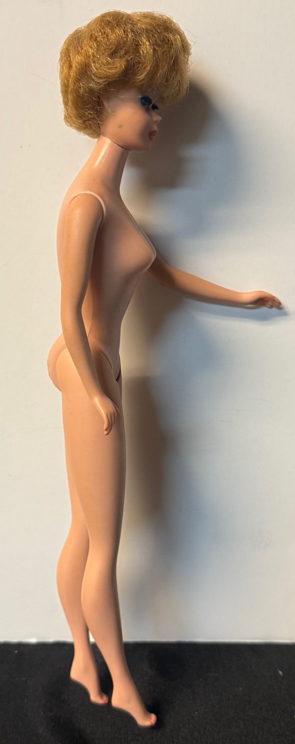 Vintage #850 Bubble Cut Barbie Blonde NUDE - Image 3