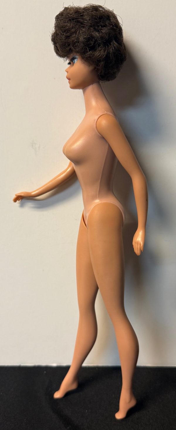 Vintage #850 Bubble Cut Barbie Brunette Nude - Image 5