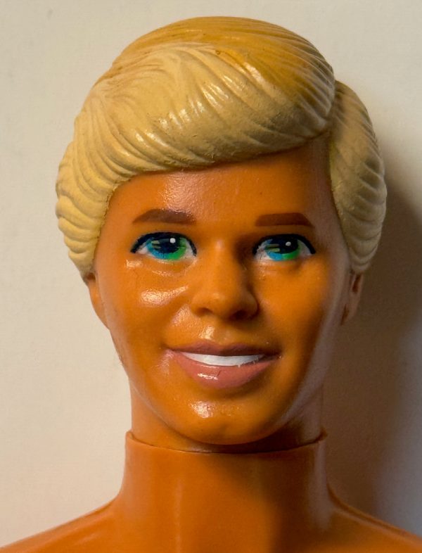 Vintage Malibu Ken and Barbie Dolls - Image 4