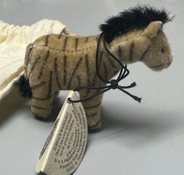 Ganz Cottage Collectibles Noah's Ark: Zebra (Male) by Lorraine Chien - Image 2