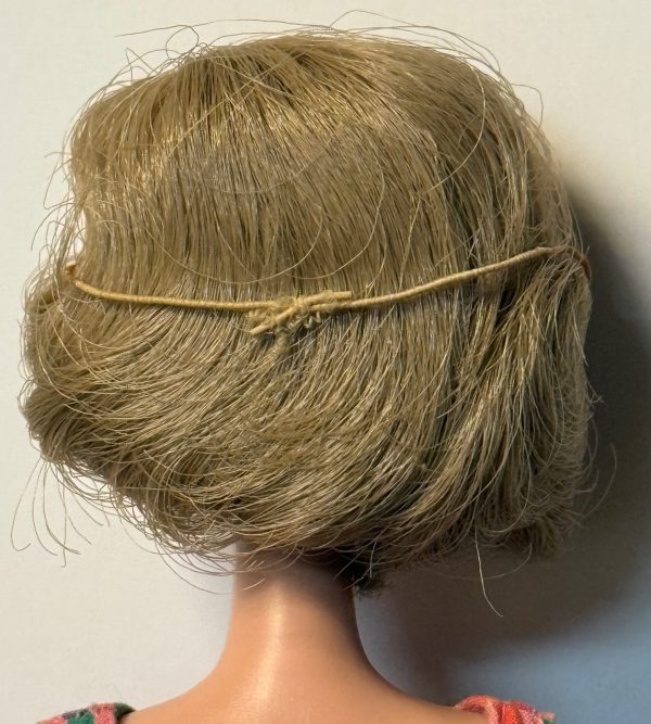#1070 Vintage American Girl Barbie Japanese Side-Part Silver Hair MINT/NO BOX - Image 3
