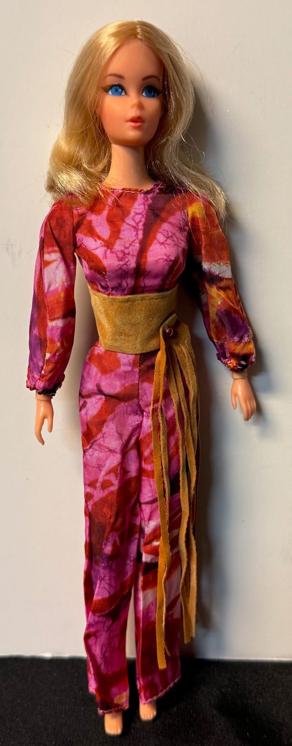 #1155 Vintage Live Action Barbie in Original Outfit MINT